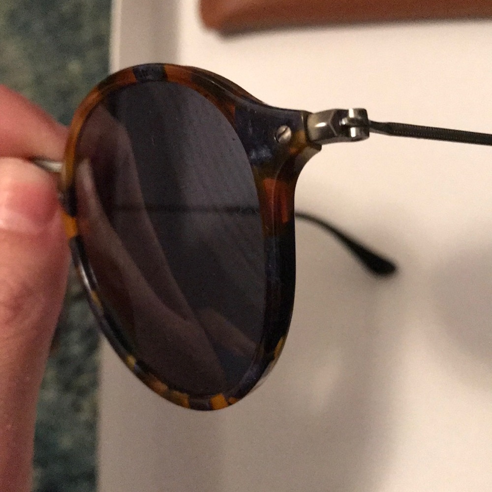 Ray Ban Tortoise Sunglasses - Picture 4 of 5